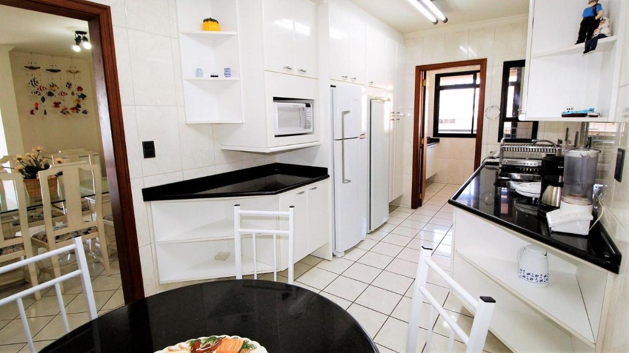 1038 - Apartamento Com Vista Para O Mar Bombinhas Exteriör bild
